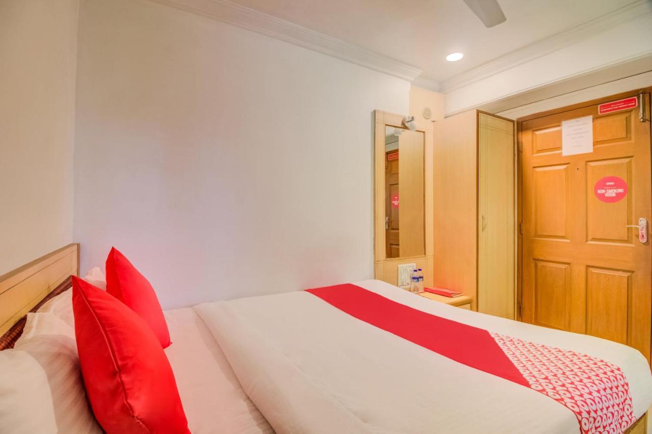 Oyo Flagship 572 Santacruz West Hotel มุมไบ ภายนอก รูปภาพ