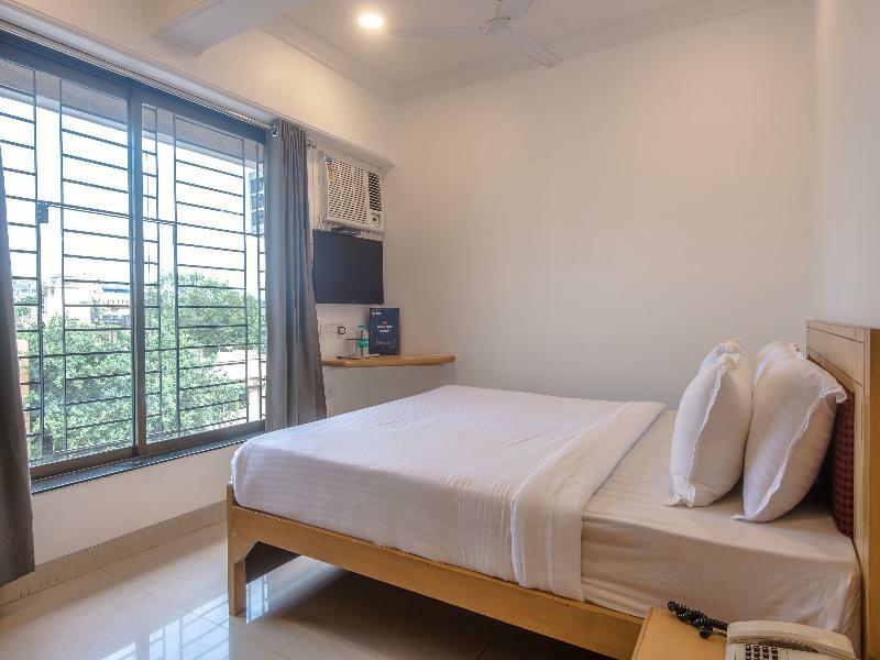 Oyo Flagship 572 Santacruz West Hotel มุมไบ ภายนอก รูปภาพ