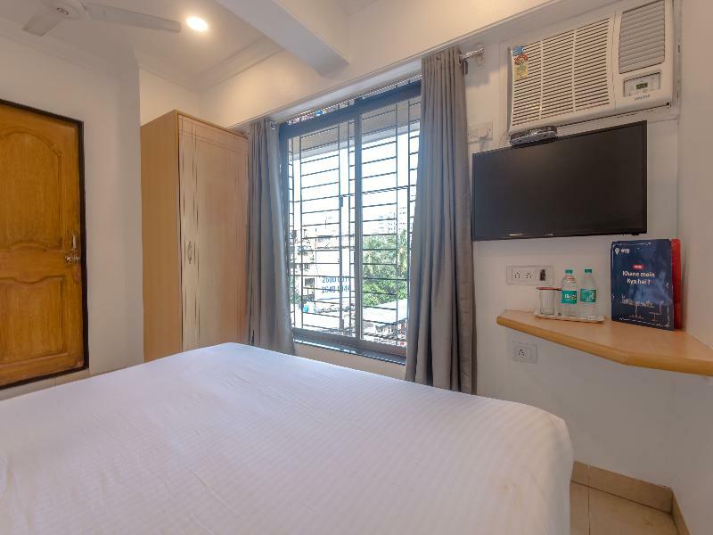 Oyo Flagship 572 Santacruz West Hotel มุมไบ ภายนอก รูปภาพ