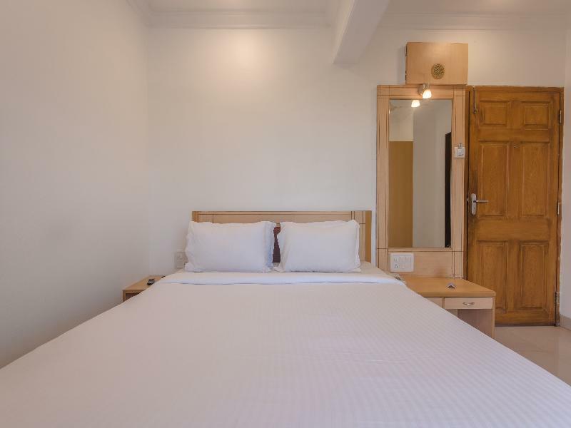Oyo Flagship 572 Santacruz West Hotel มุมไบ ภายนอก รูปภาพ